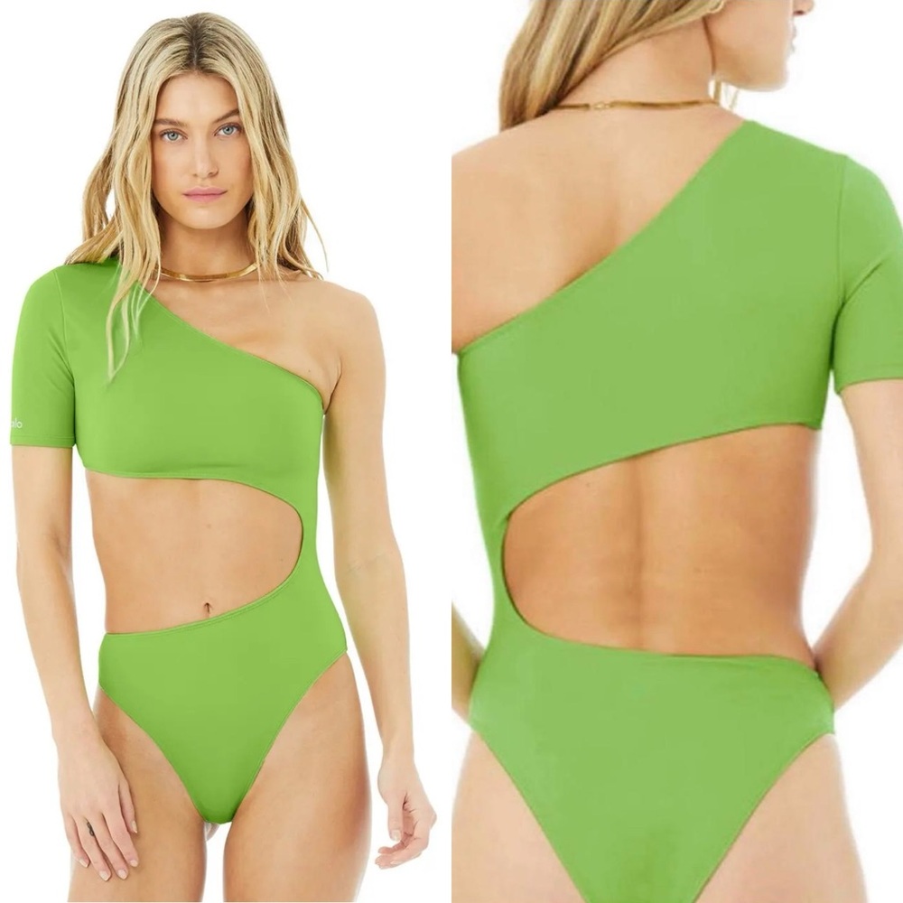 ALO YOGA Body Wave One Piece Shorts Short Sleeves Top - Green Apple